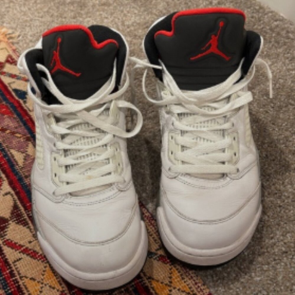White Cement Jordan 5 - Men’s size 10